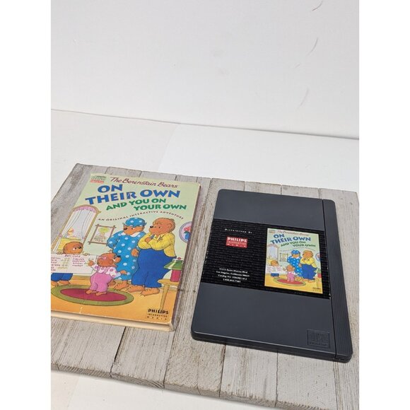The Berenstain Bears On Their Own Interactive Compact Disc Phillips CD-i - Picture 3 of 7